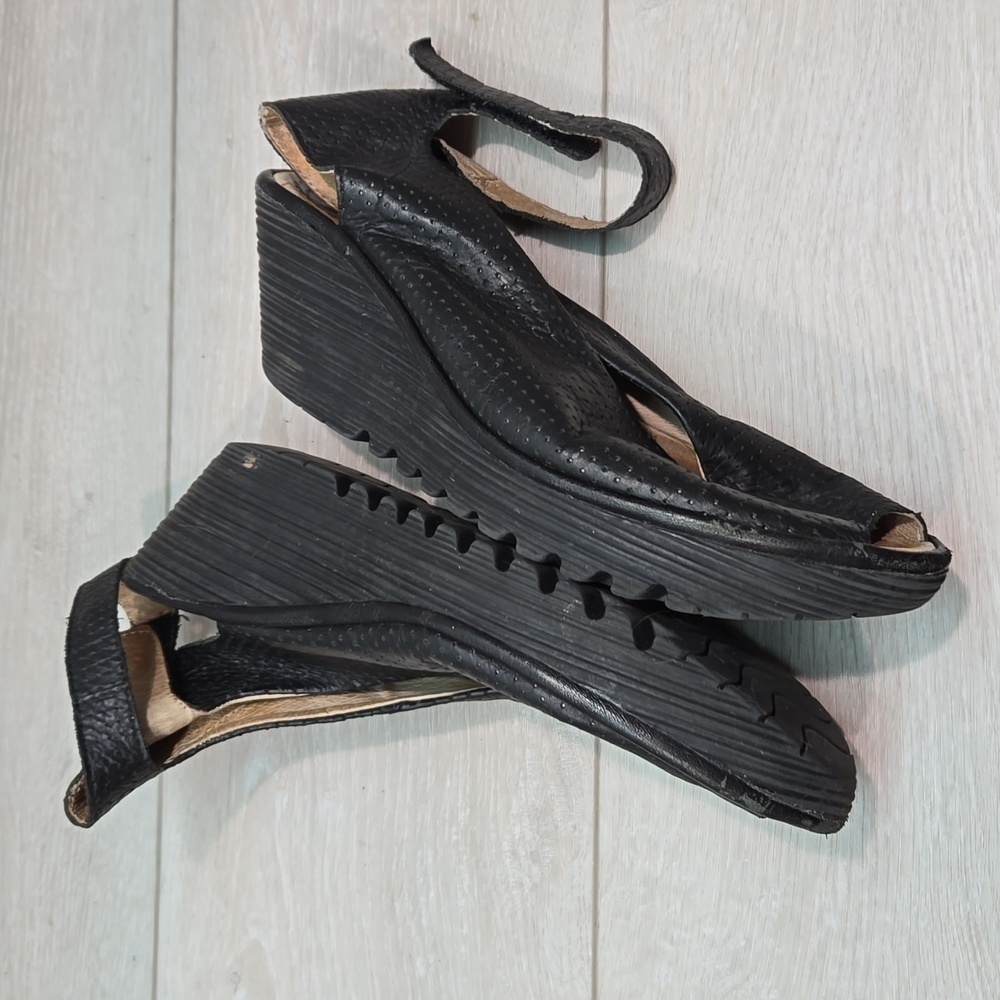 Fly London Black Perforated Peep-Toe Wedge Sandals - Picture 12 of 16